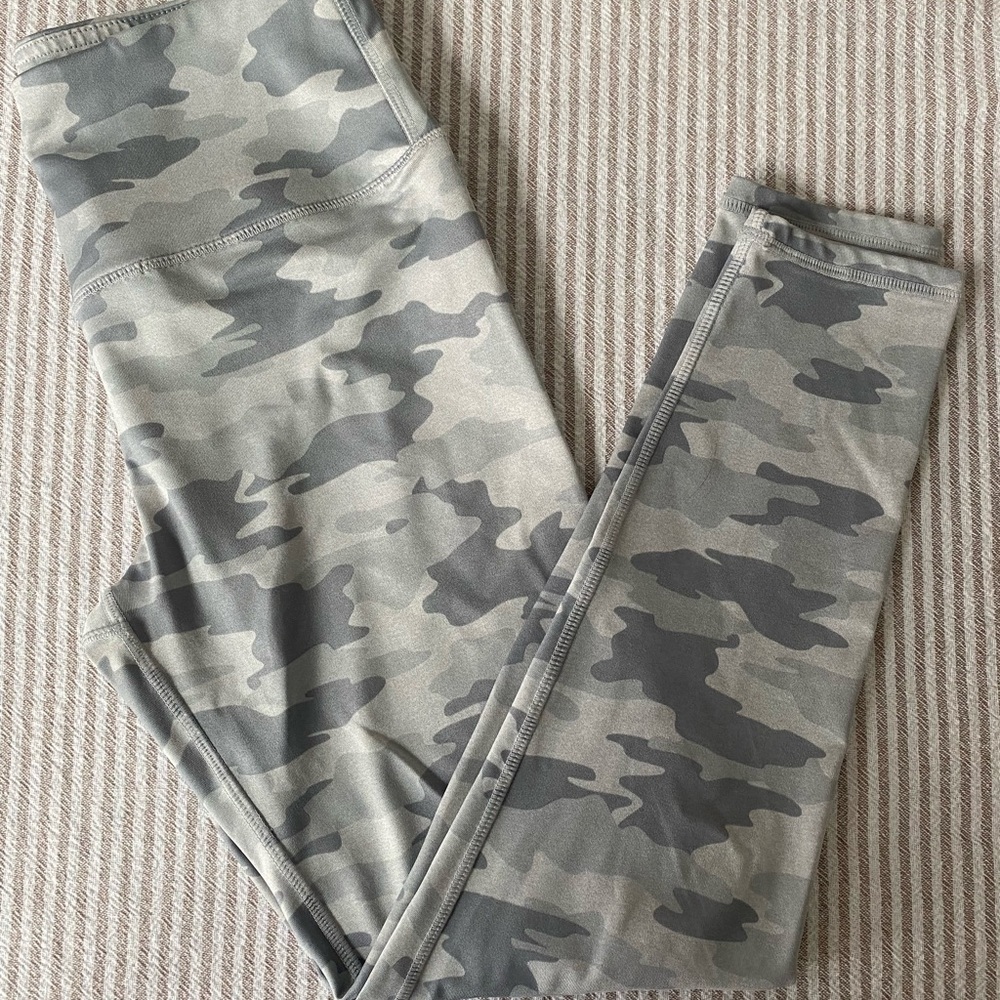 Light Gray Camouflage Leggings